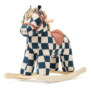Schaukelpferd Miro von Kid's Concept in Schrägansicht