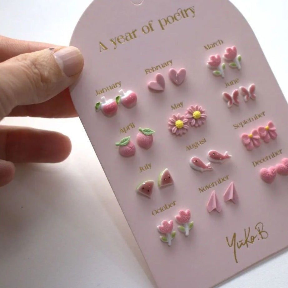 Yuko B. Ohrstecker-Set Poesie-Jahr Rosa mit 12 Paar