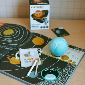 Kidywolf KidyPlanet - Box, Planet und Lernkarte