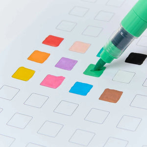 Farbproben mit dem Acryl-Pinselstift Brush Power von OMY
