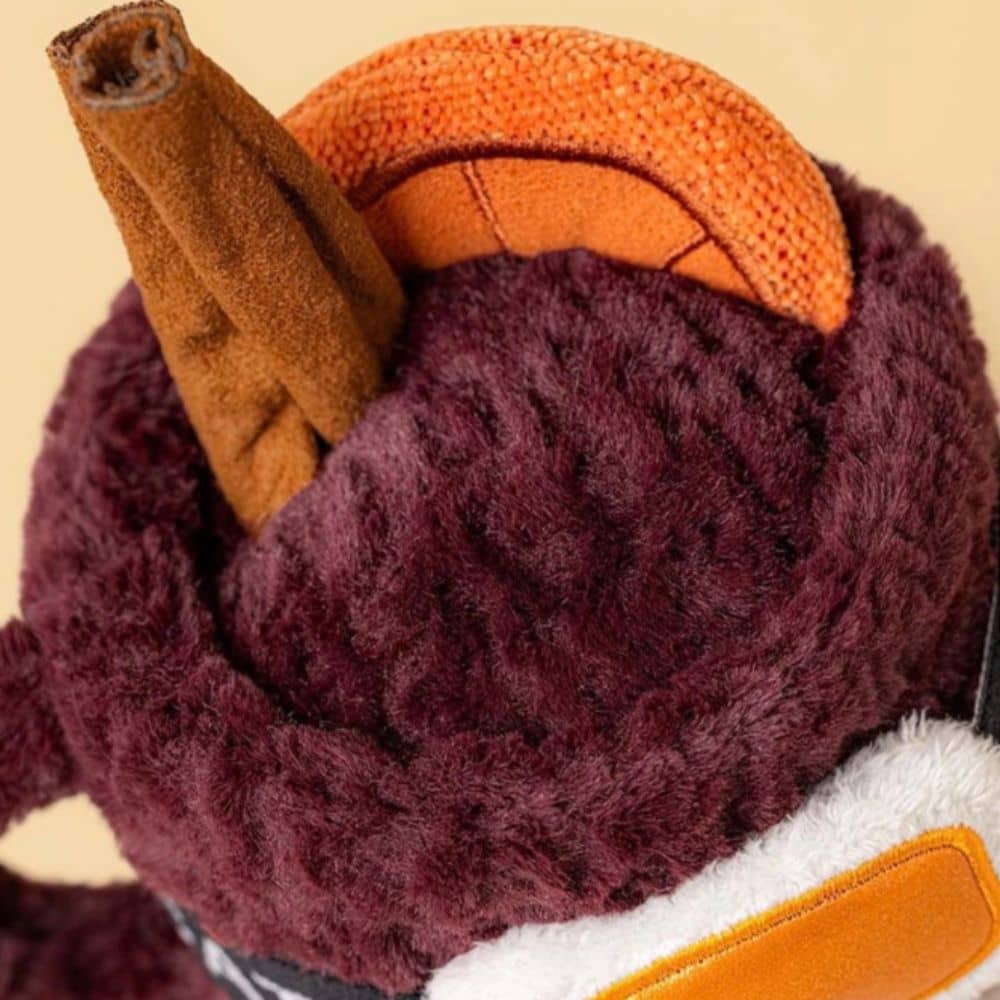 Jellycat Amuseables Mullover Spiced Drink - Plüschbecher in Bordeaux, 17 cm
