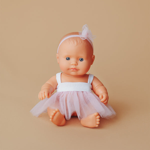 Babypuppe Mädchen My Friends & Me – Europäerin 21 cm in rosa Kleid und Stirnband von Miniland