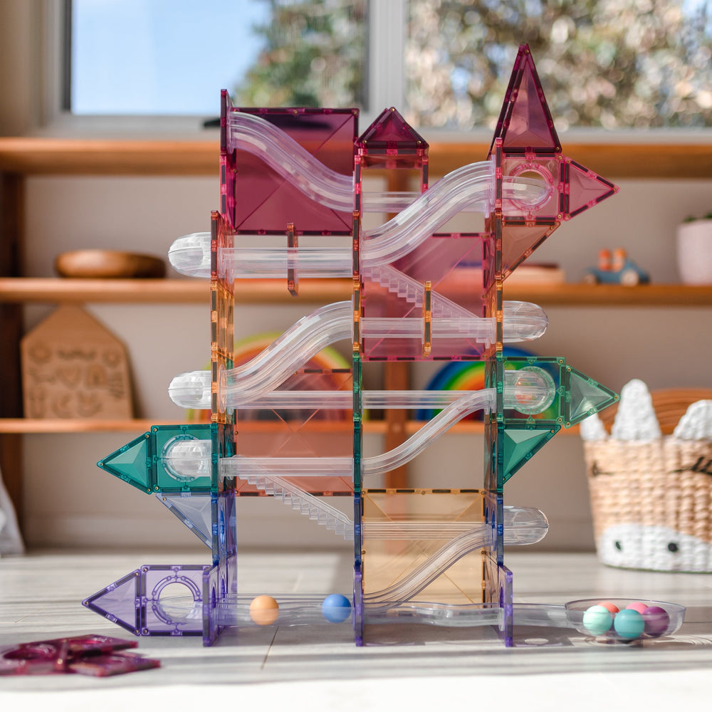 Connetix Kulodrom aus magnetischen Fliesen in Pastellfarben für kreatives Spielen und Bauen