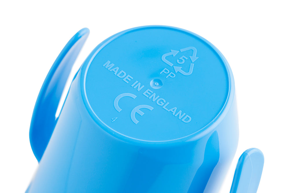 Doidy Cup hellblau kaufen Kinder Trinkbecher mit einzigartigem Design von Bickiepegs