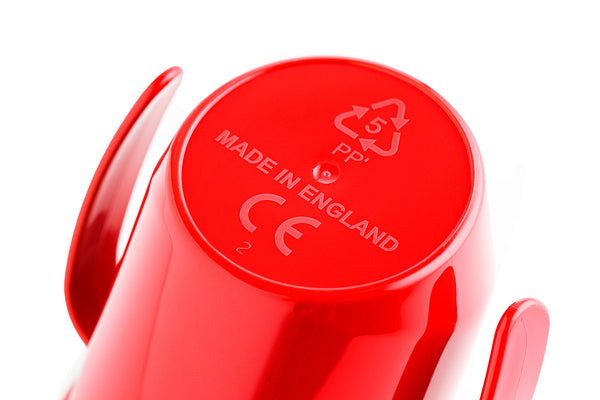 Roter Doidy Cup von Bickiepegs mit CE-Zeichen und Made in England Kennzeichnung Doidy Cup kaufen Rot