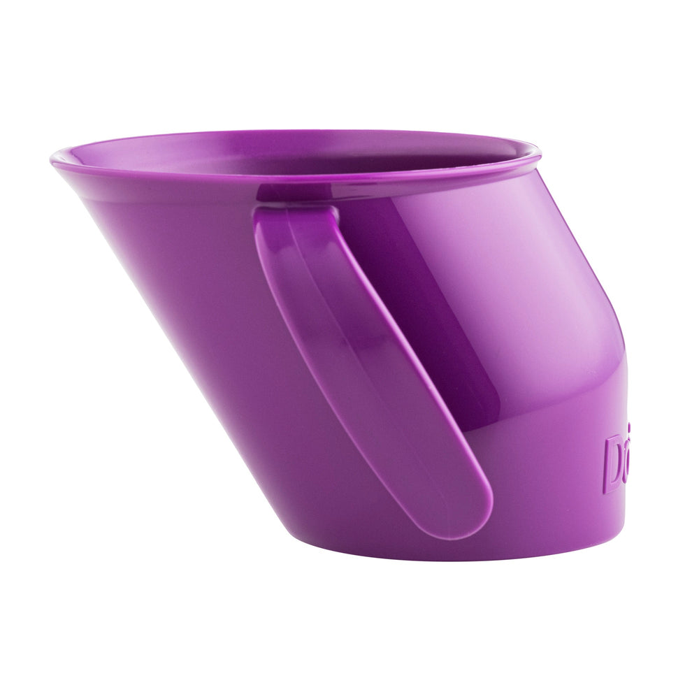 Doidy Cup violett kaufen Kindertrinkbecher mit schrägem Design und praktischem Griff von Bickiepegs