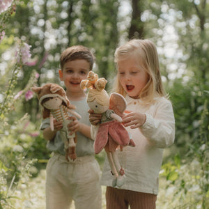 Stoffpuppe Fee Mila – Zauberhafte Kuschelpuppe