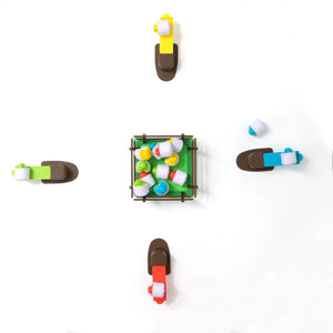 Fat Brain Toys Gra Spiel mit bunten Figuren zum Sortieren und Stapeln für Kinder