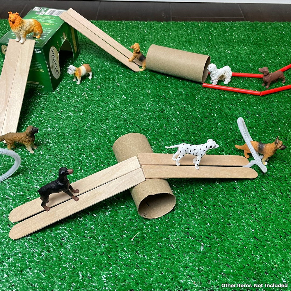 Hunde Spielfiguren Set von Safari Ltd mit 10 detailreichen Hundefiguren in verschiedenen Rassen