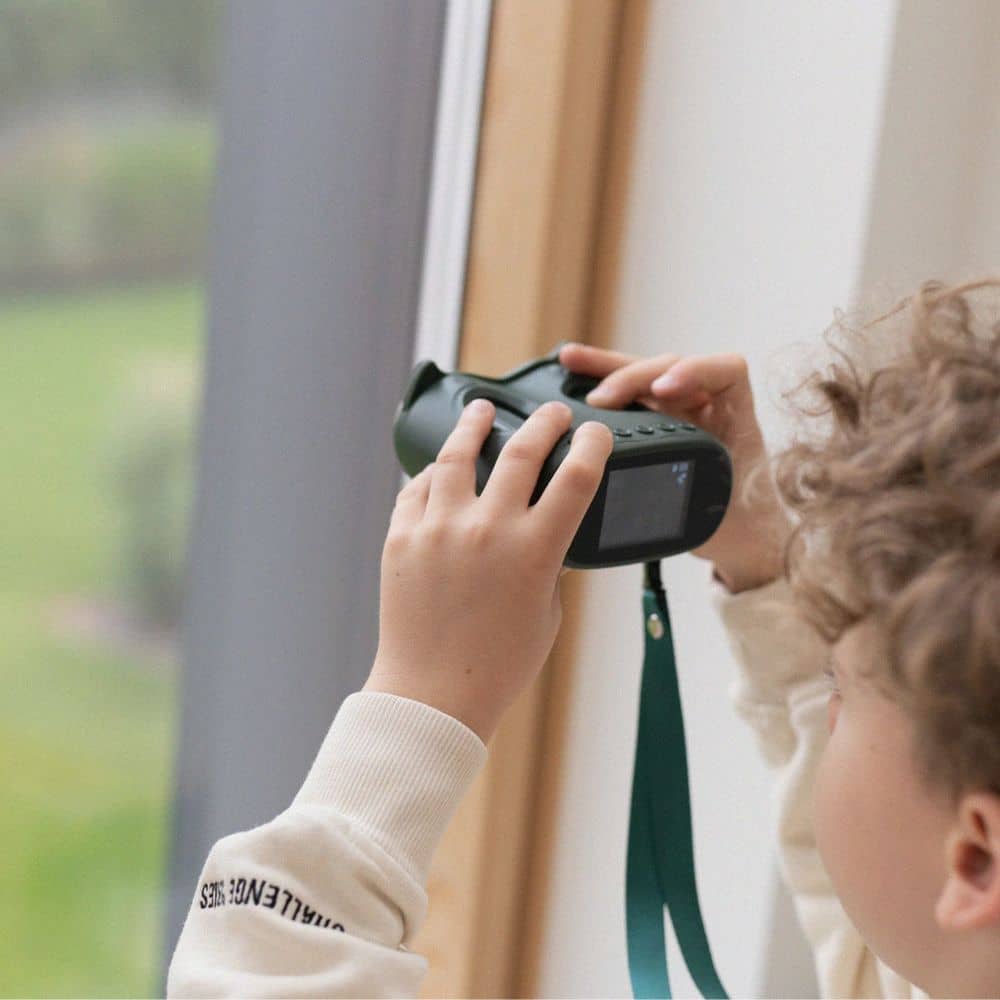 Digitalmikroskop KidLupe für Kinder mit benutzerfreundlichem Design und klarer Sicht