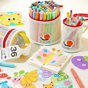 Mideer Set mit flüssigen Acrylmarkern Kinder in bunten Farben und kreativen Malprojekten