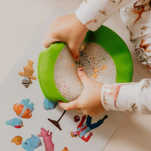 Peekaboo-Sensorikscheibe mit Figuren – Bauernhof