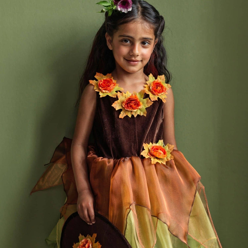 Kostüm – Tüllkleid mit Blumen und Hut, Hexe Sabrina, 5–7 Jahre