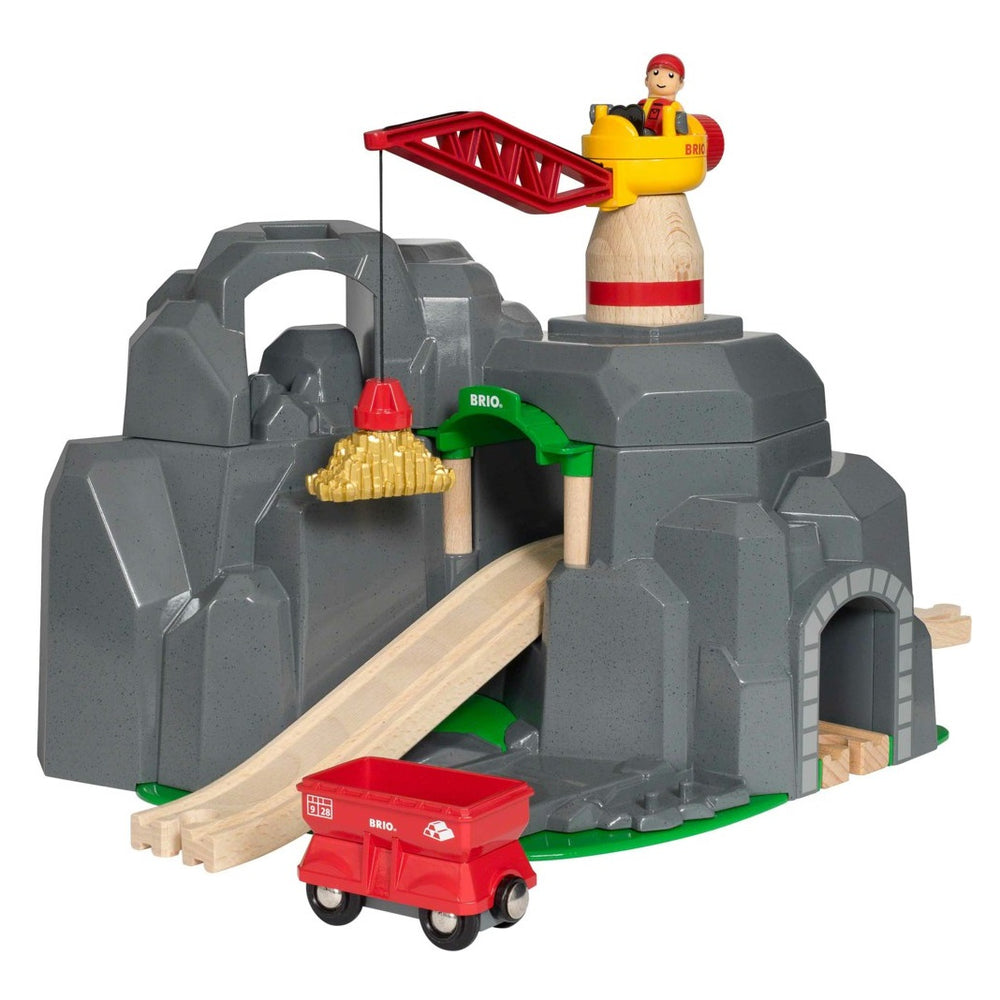 Bergtunnel mit Aufzug