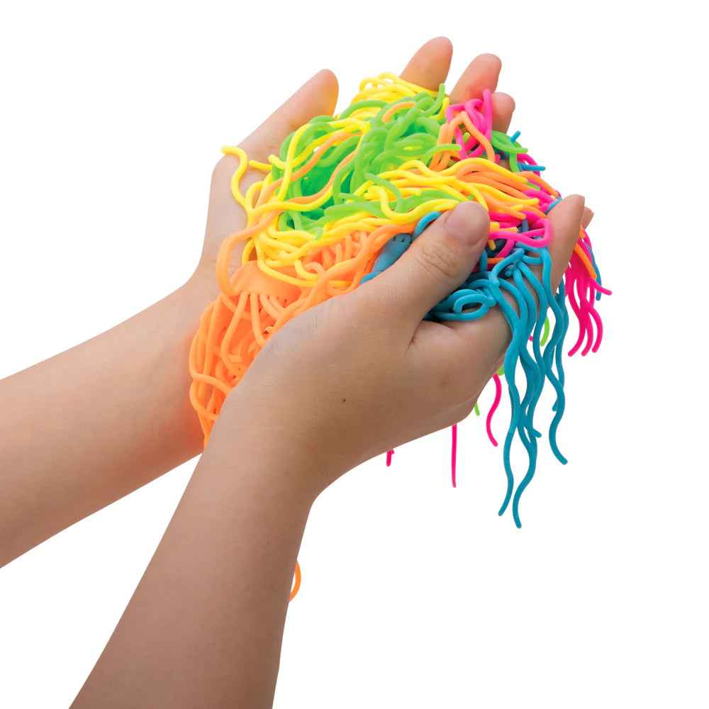 Sensorischer Knetball – Ramen Noodlies