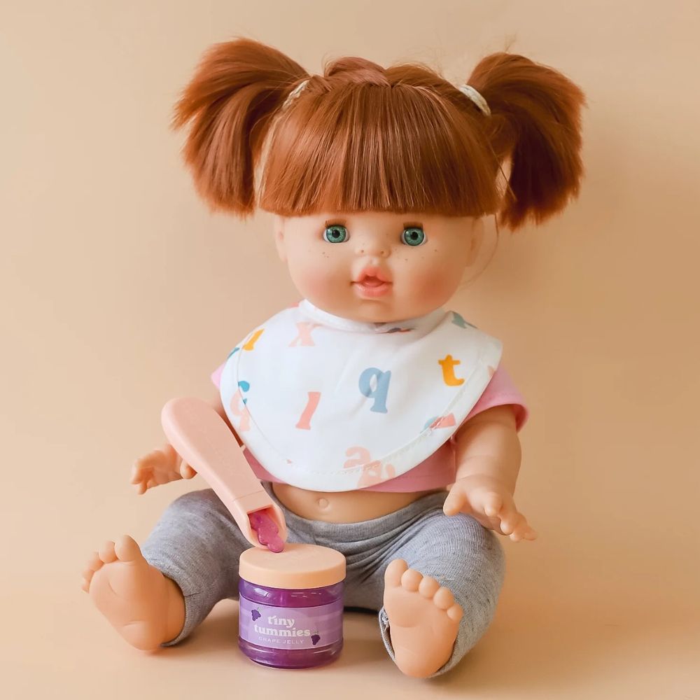 Magisches Glas Puppenfutter Traube in einem kleinen Glas mit einem Löffel für Puppenzubehör von Tiny Harlow